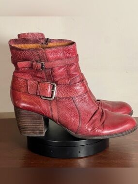 Naya Virtue - Soft, Supple Leather Boots, Bordo Red - US 12
